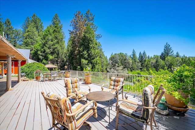 6645 Blackhawk Ln, Foresthill, CA 95631