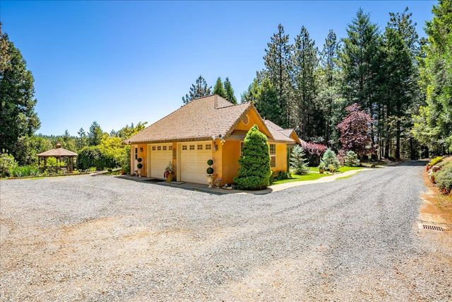 6645 Blackhawk Ln, Foresthill, CA 95631