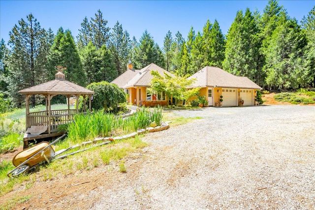 6645 Blackhawk Ln, Foresthill, CA 95631