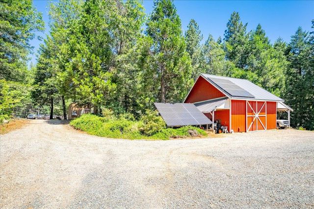 6645 Blackhawk Ln, Foresthill, CA 95631