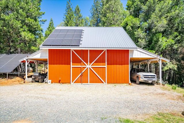 6645 Blackhawk Ln, Foresthill, CA 95631