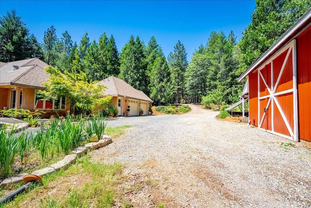 6645 Blackhawk Ln, Foresthill, CA 95631