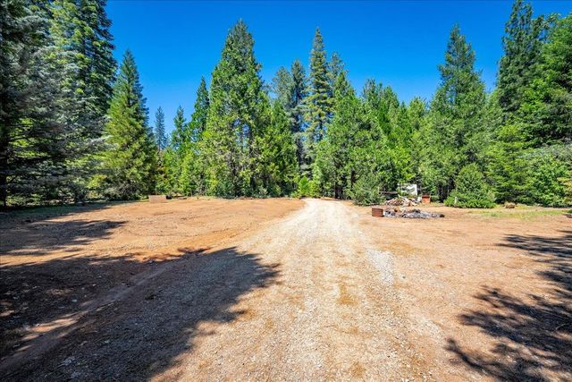 6645 Blackhawk Ln, Foresthill, CA 95631