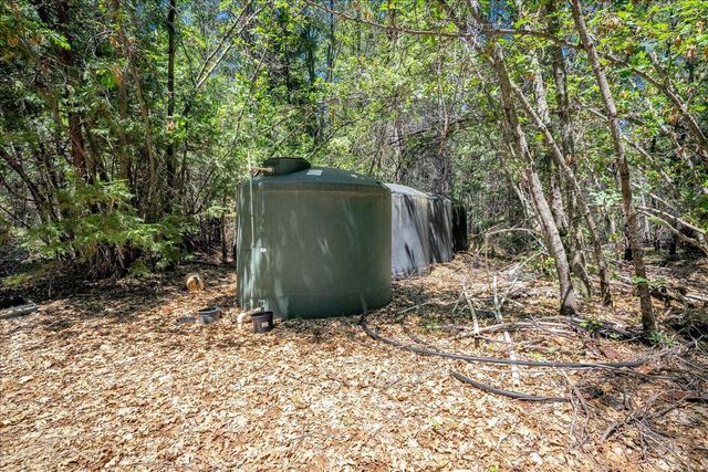 6645 Blackhawk Ln, Foresthill, CA 95631