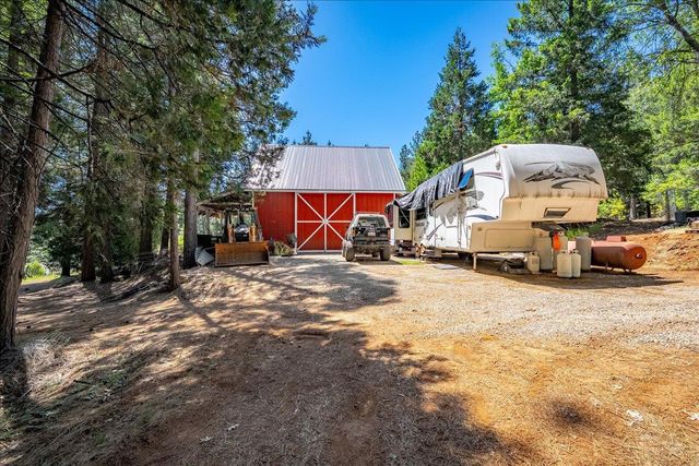 6645 Blackhawk Ln, Foresthill, CA 95631