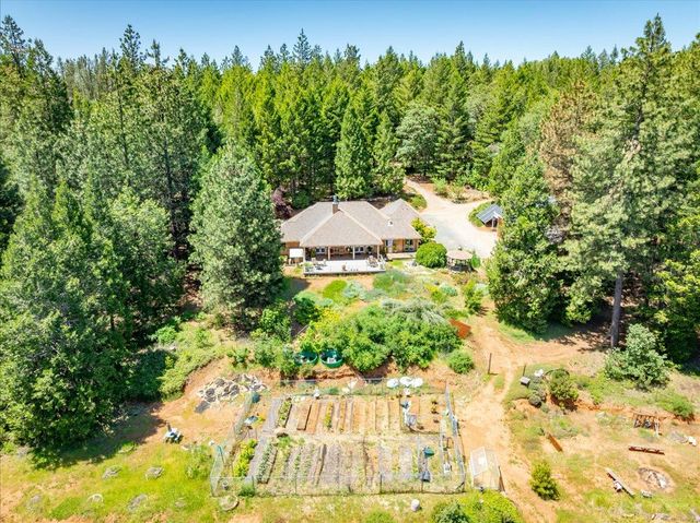 6645 Blackhawk Ln, Foresthill, CA 95631