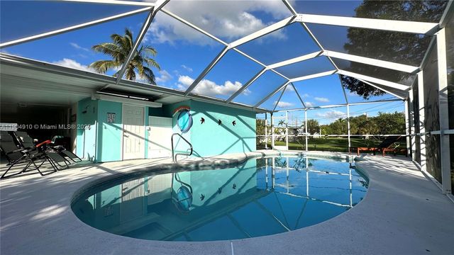 210 Banyan Dr, Port St. Lucie, FL 34952