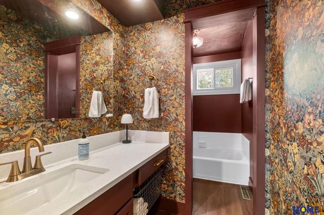7441 Lexington Avenue, Lincoln, NE 68505