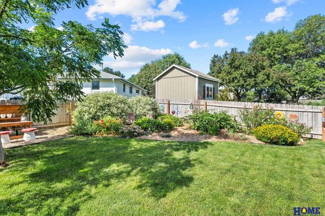 7441 Lexington Avenue, Lincoln, NE 68505