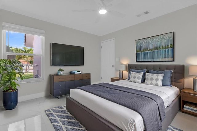 14480 SW 115th Ter 0, Miami, FL 33186