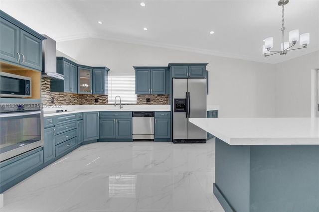 14480 SW 115th Ter 0, Miami, FL 33186