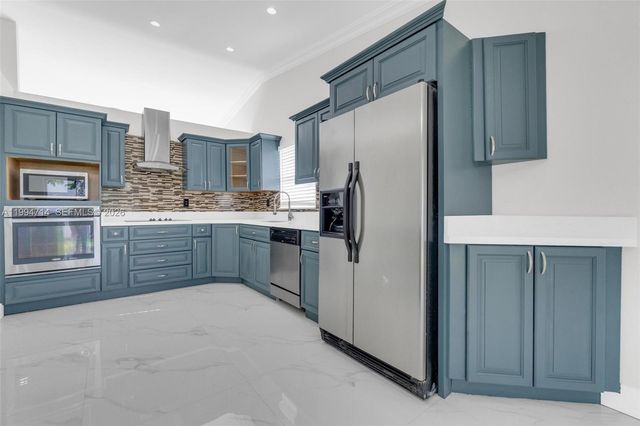 14480 SW 115th Ter 0, Miami, FL 33186