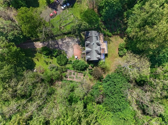 233 Blooming Grove Turnpike, New Windsor, NY 12553