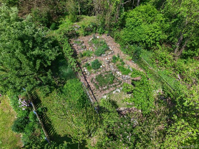 233 Blooming Grove Turnpike, New Windsor, NY 12553