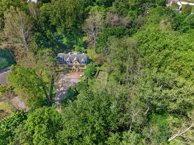 233 Blooming Grove Turnpike, New Windsor, NY 12553