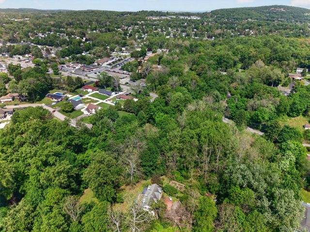 233 Blooming Grove Turnpike, New Windsor, NY 12553