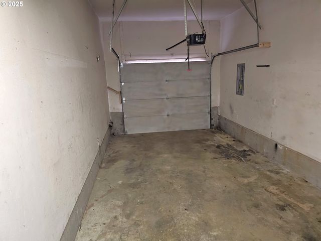 111 Ne 149TH Pl, Portland, OR 97230