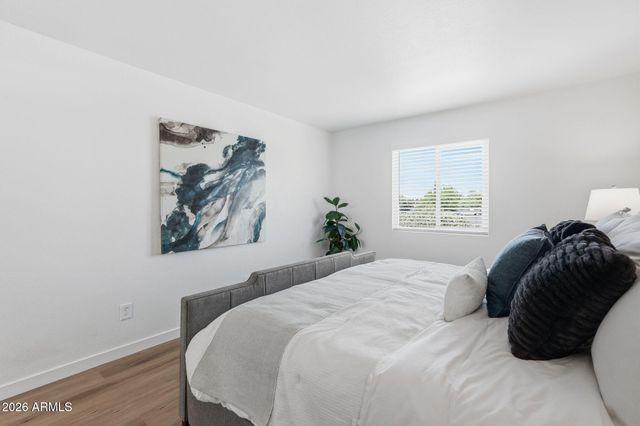 740 W ELM Street 218, Phoenix, AZ 85013