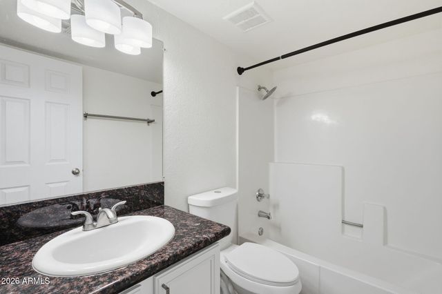 740 W ELM Street 218, Phoenix, AZ 85013