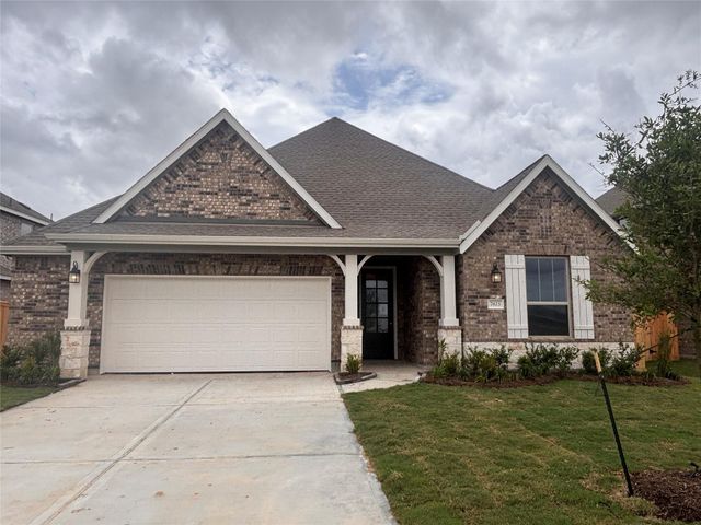 7823 Jade Crest Drive, Angleton, TX 77515