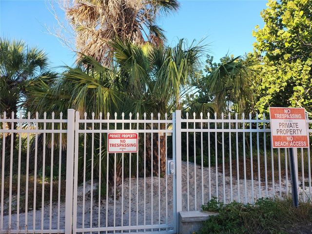 3207 W MARITANA DRIVE, St Pete Beach, FL 33706