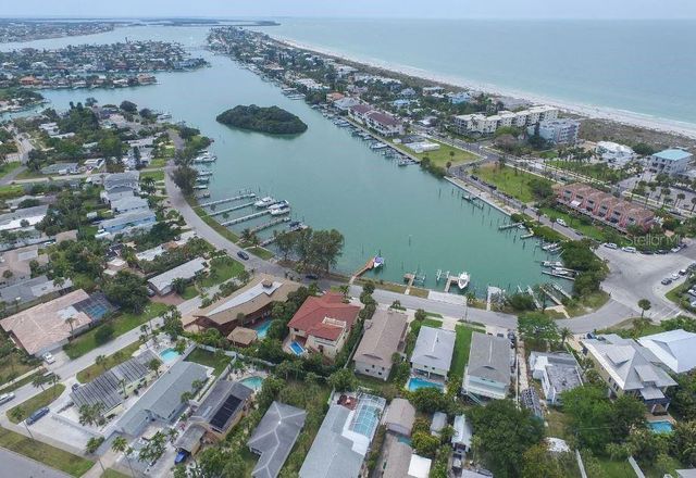 3207 W MARITANA DRIVE, St Pete Beach, FL 33706