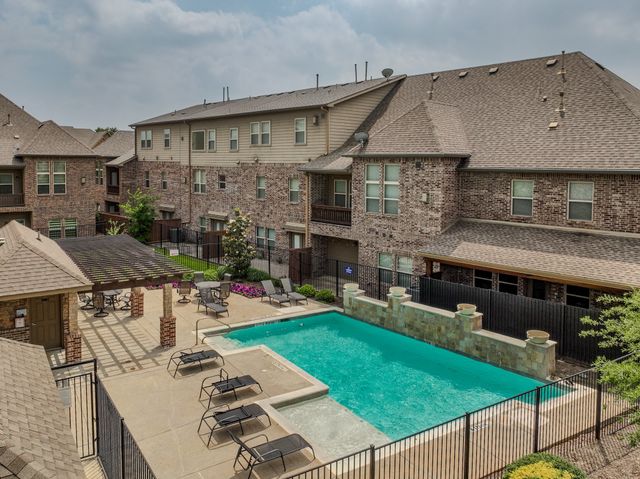 2667 Nottingham Drive, Lewisville, TX 75067