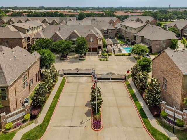 2667 Nottingham Drive, Lewisville, TX 75067