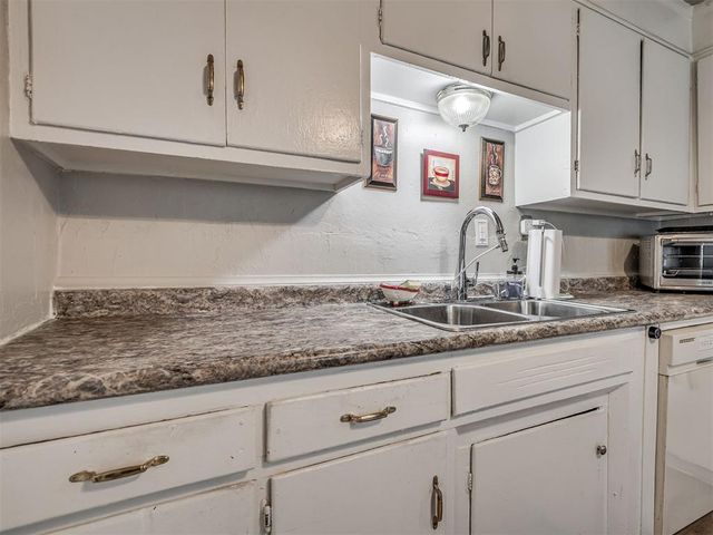 2816 SW 39th Street, Oklahoma City, OK 73119