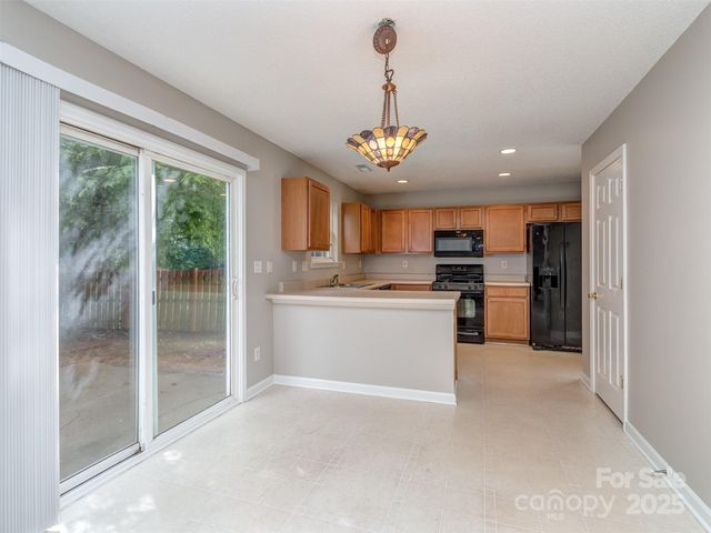 4208 Everest Drive, Gastonia, NC 28054