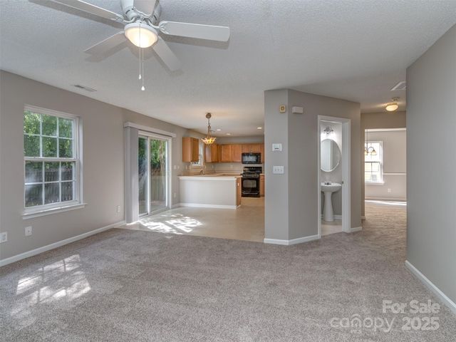 4208 Everest Drive, Gastonia, NC 28054