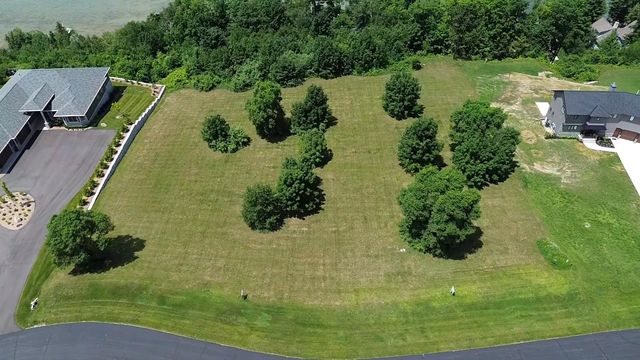 000 Bayridge Drive, Williamsburg, MI 49690