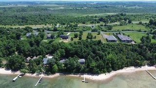 000 Bayridge Drive, Williamsburg, MI 49690