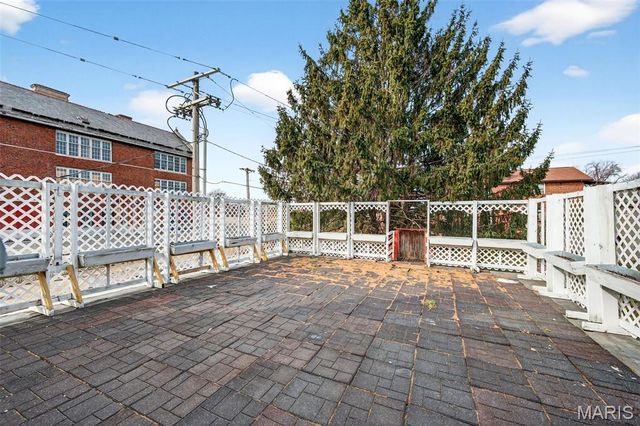 4535 S Grand Boulevard, St Louis, MO 63111