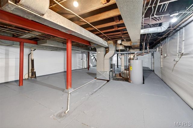 4535 S Grand Boulevard, St Louis, MO 63111