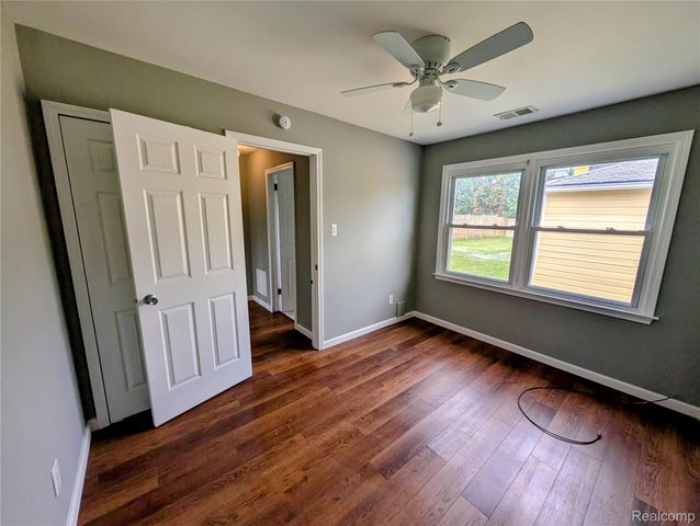 4302 Mandalay Avenue, Royal Oak, MI 48073