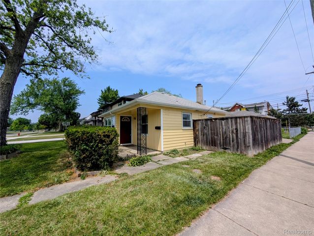 4302 Mandalay Avenue, Royal Oak, MI 48073