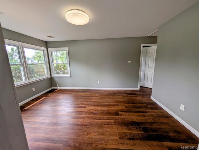 4302 Mandalay Avenue, Royal Oak, MI 48073