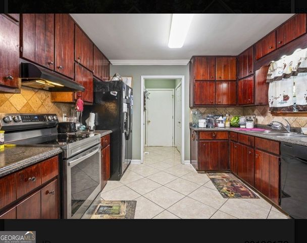 1519 Kon Tiki Lane, Jonesboro, GA 30236