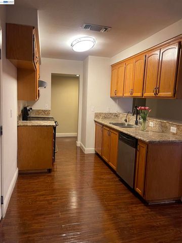 9901 Burline Street, Sacramento, CA 95827