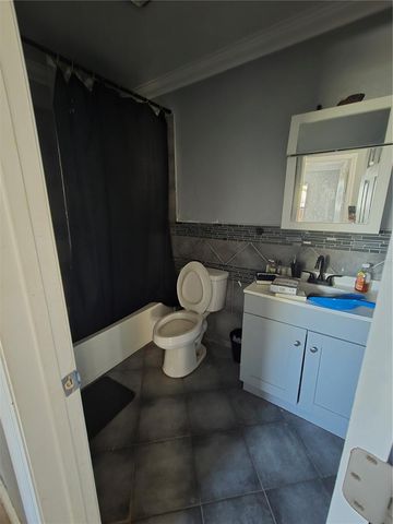 125 EDGEWATER DRIVE, Winter Haven, FL 33881