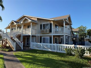 94-550 Lumiauau Street J204, Waipahu, HI 96797