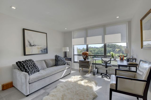 7754 Lakeside Boulevard 441, Boca Raton, FL 33434