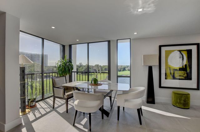 7754 Lakeside Boulevard 441, Boca Raton, FL 33434