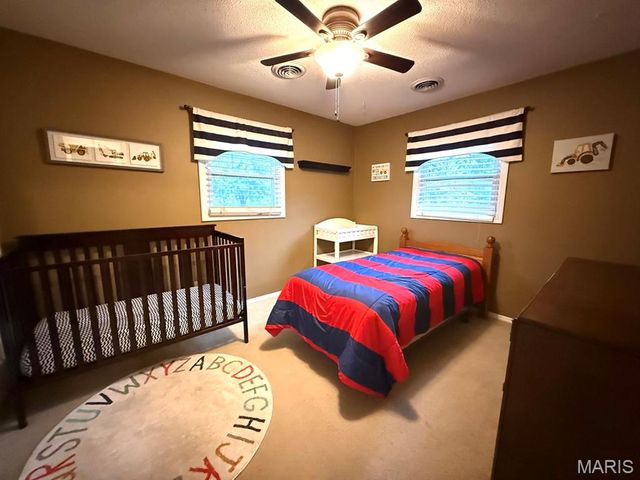 11429 Northview Drive, Dexter, MO 63841