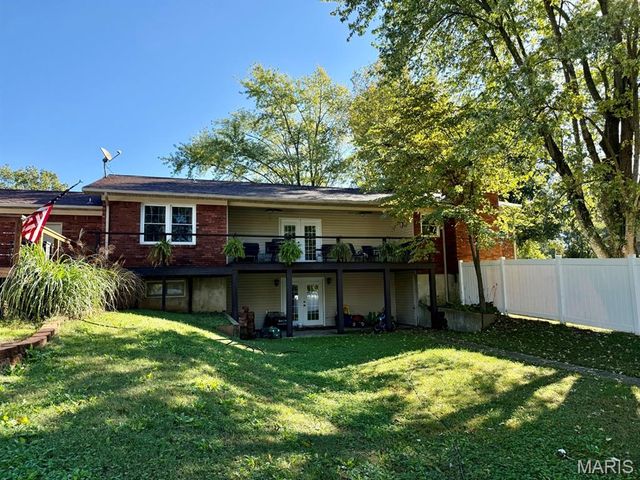 11429 Northview Drive, Dexter, MO 63841