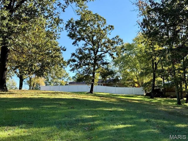 11429 Northview Drive, Dexter, MO 63841