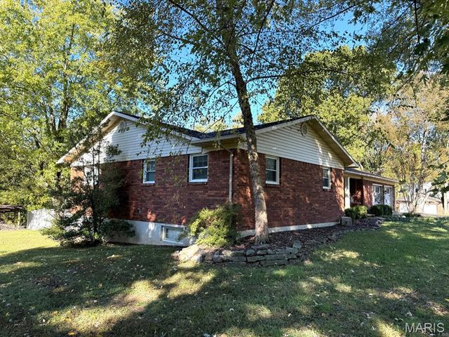 11429 Northview Drive, Dexter, MO 63841