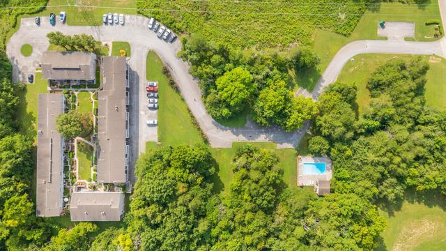 800 Reads Lake Road 305, Chattanooga, TN 37415