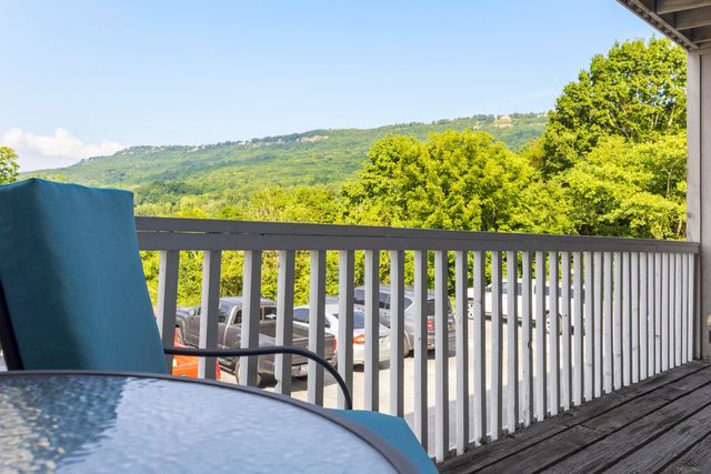 800 Reads Lake Road 305, Chattanooga, TN 37415